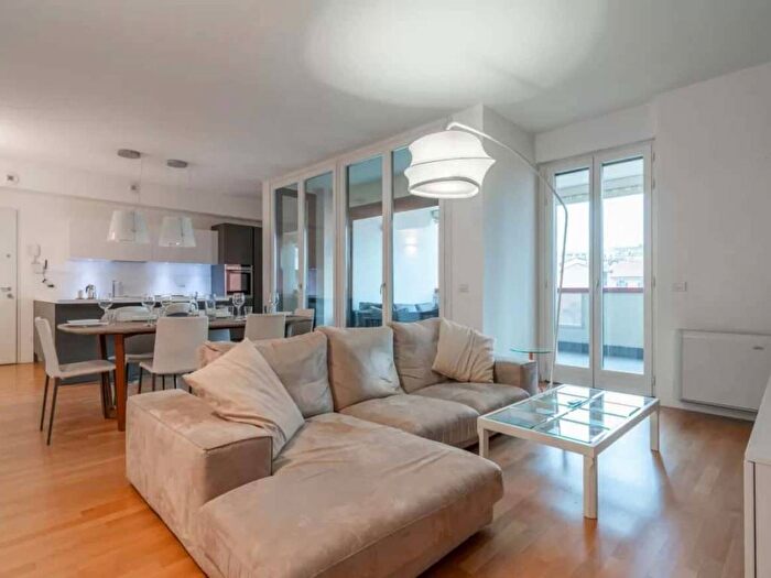 Appartamento quadrilocale in affitto in Via Principe Eugenio, Ghisolfa Mac Mahon, Milano