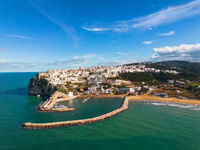 Appartamento bilocale in vendita in Via Trento, Peschici