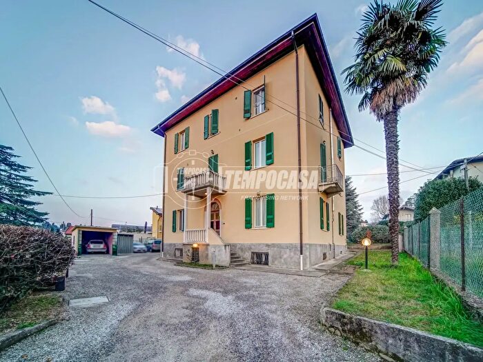 Appartamento bilocale in vendita in Via Goffredo Mameli, Morazzone