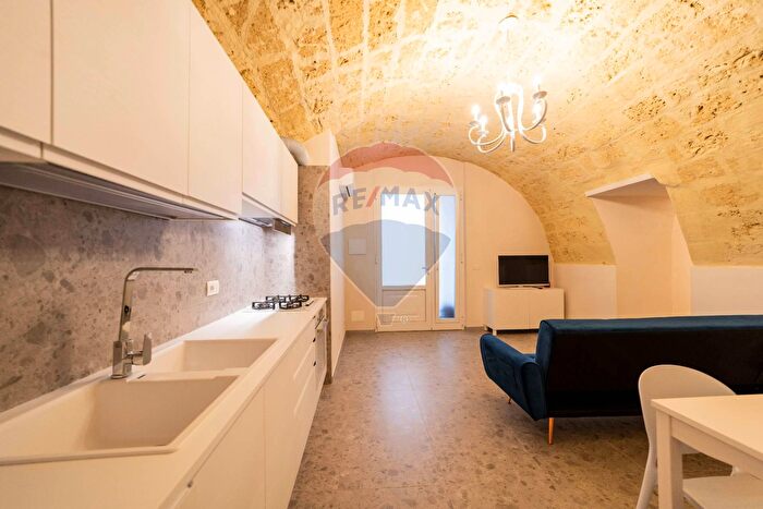 Casa trilocale in vendita in Via Balena, Gioia Del Colle