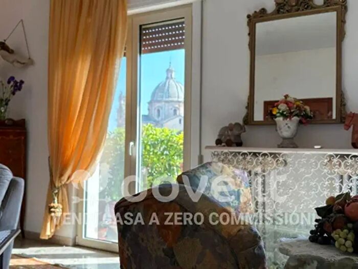 Appartamento con 6 locali in vendita in Corso Garibaldi, Francavilla Fontana