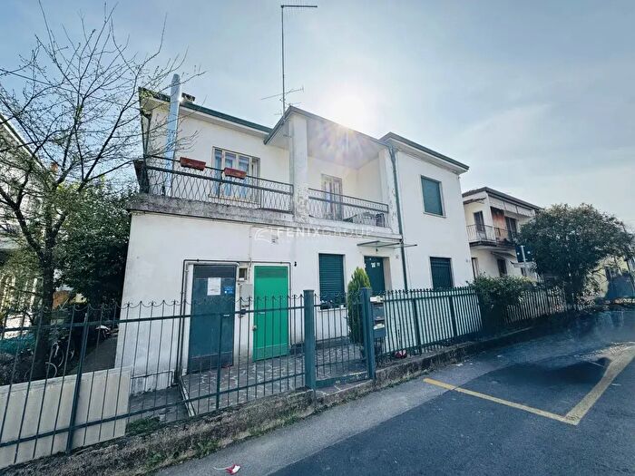 Appartamento bilocale in vendita in Via Garofalo, Padova