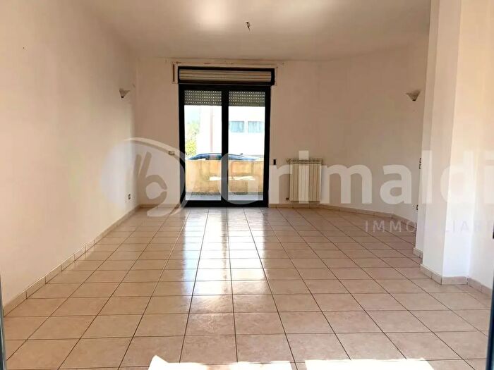 Casa con 8 locali in vendita in Via Gallipoli, Alezio
