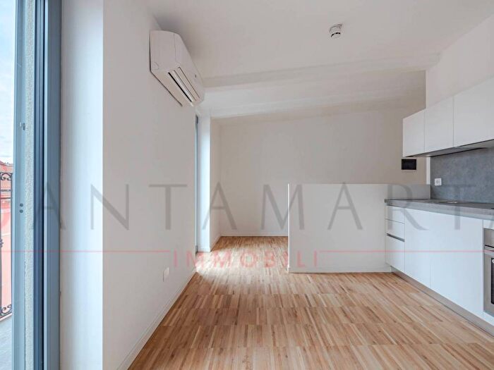 Casa bilocale in affitto in Via delle Forze Armate, Gambara, Milano