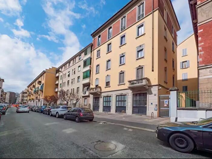 Appartamento bilocale in affitto in Via Casella, Milano