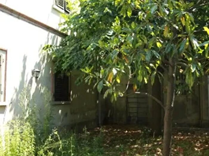 Casa con 6 locali in vendita in Via Rotinella, Cascina