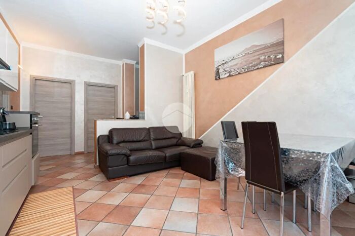 Appartamento trilocale in vendita in Via Provana, Alpignano