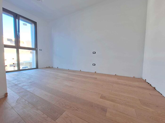 Appartamento con 5 locali in vendita in Rimini