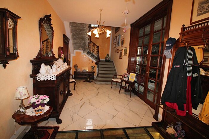 Casa con 12 locali in vendita in Oma, Santa Croce SullArno