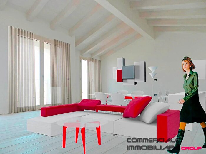 Appartamento con 5 locali in affitto in Via P E Venturini Sottomarina Chioggia Ve, Chioggia