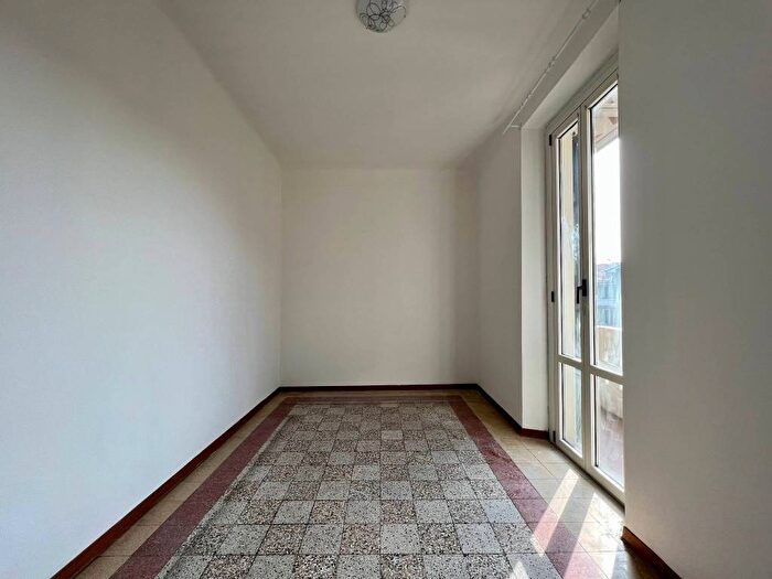 Appartamento quadrilocale in affitto in Via Canaletto, Città Studi, Milano