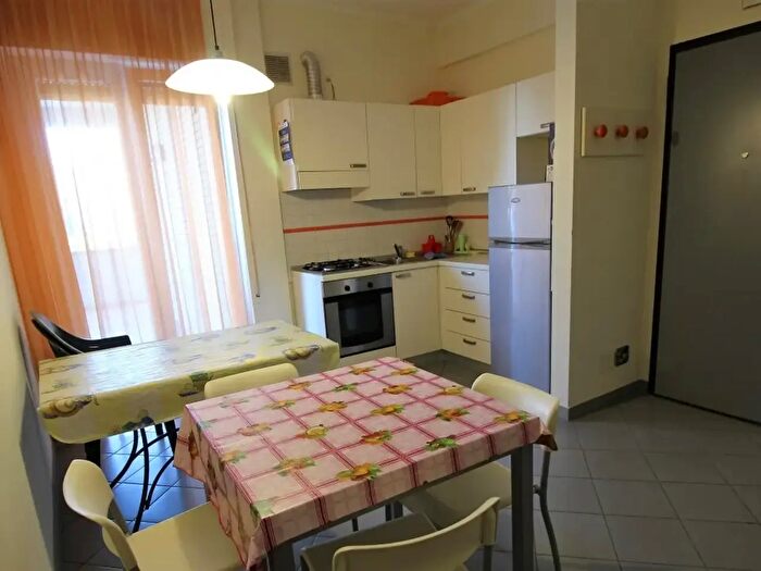 Appartamento bilocale in affitto in Sarzana