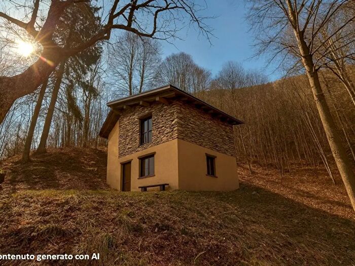 Casa quadrilocale in vendita in Borgata Ferrere, Bernezzo