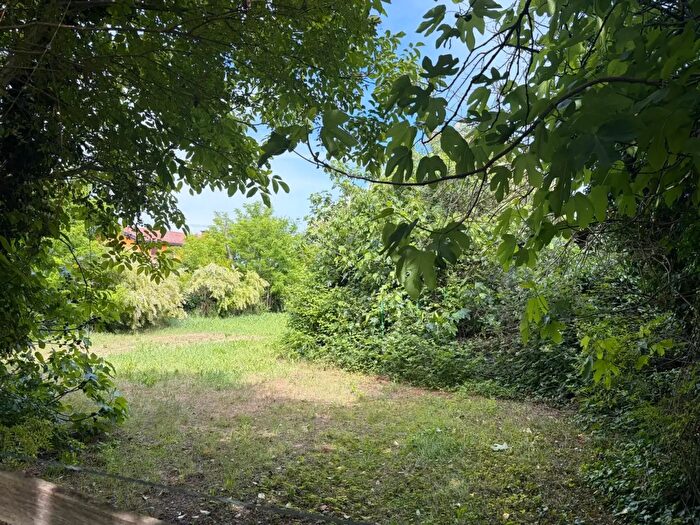 Casa con 9 locali in vendita in Via Santa Maria di Non, Curtarolo
