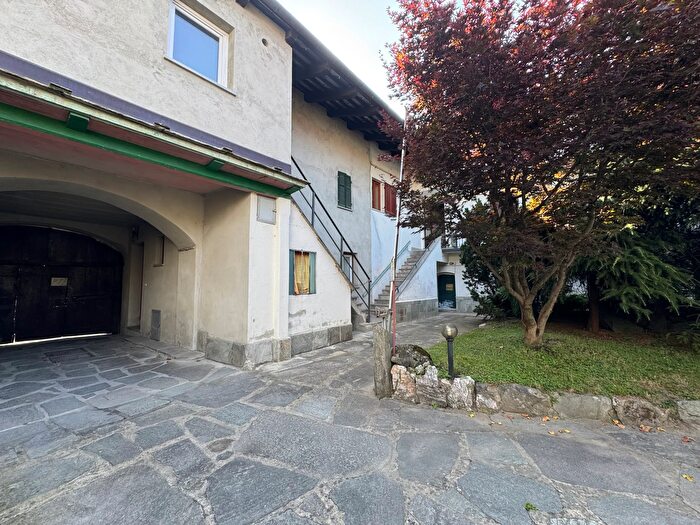 Appartamento bilocale in vendita in Via Nazionale, Paesana