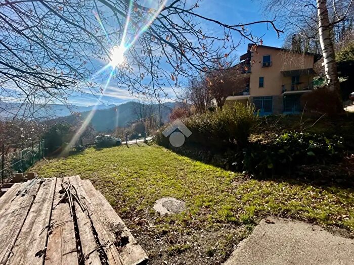 Appartamento trilocale in vendita in Borgata Mocchie, Condove