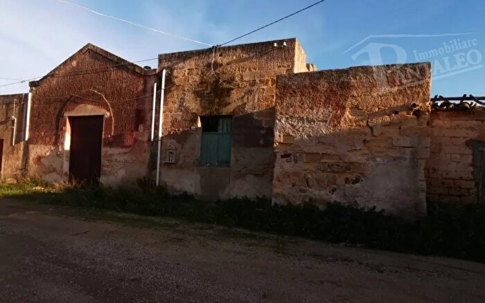 Casa trilocale in vendita in Cda Giardinello Marsala, Marsala