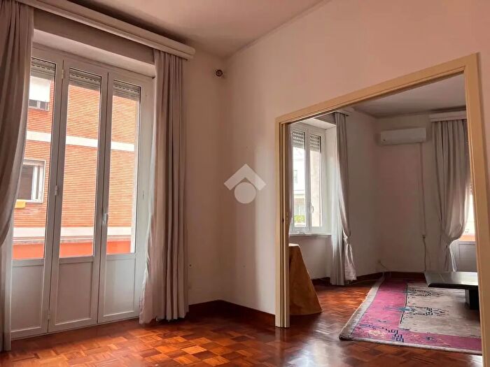 Appartamento quadrilocale in affitto in Via Domenico Chelini, Roma