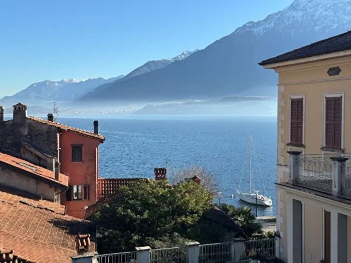 Appartamento bilocale in vendita in Via Suganappa, Gravedona ed Uniti