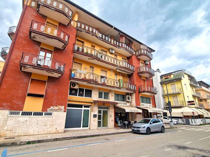 Appartamento quadrilocale in affitto in Via dei Laureati, Porto dAscoli, San Benedetto del Tronto