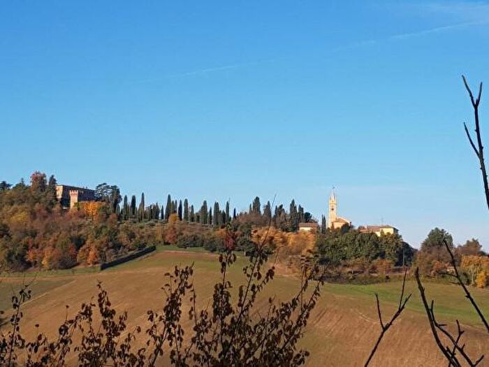 Casa in vendita in Albinea