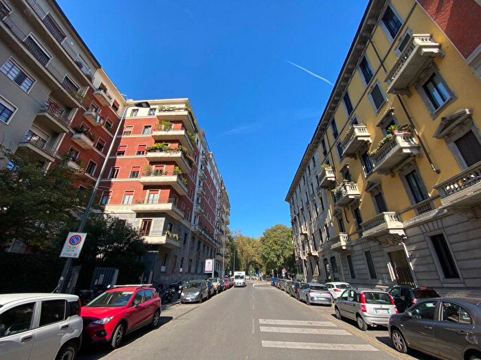 Appartamento bilocale in affitto in Via Ramazzini, Milano