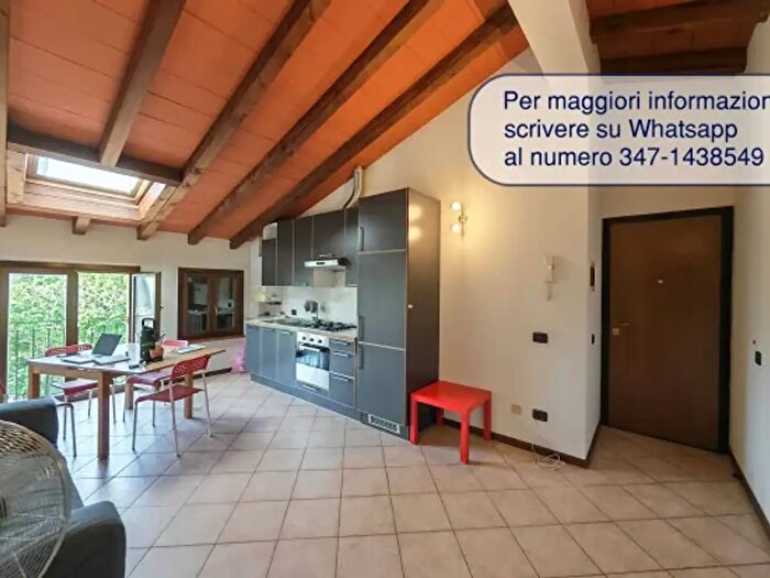 Appartamento trilocale in affitto in Via Fortunato Morestori, Parma