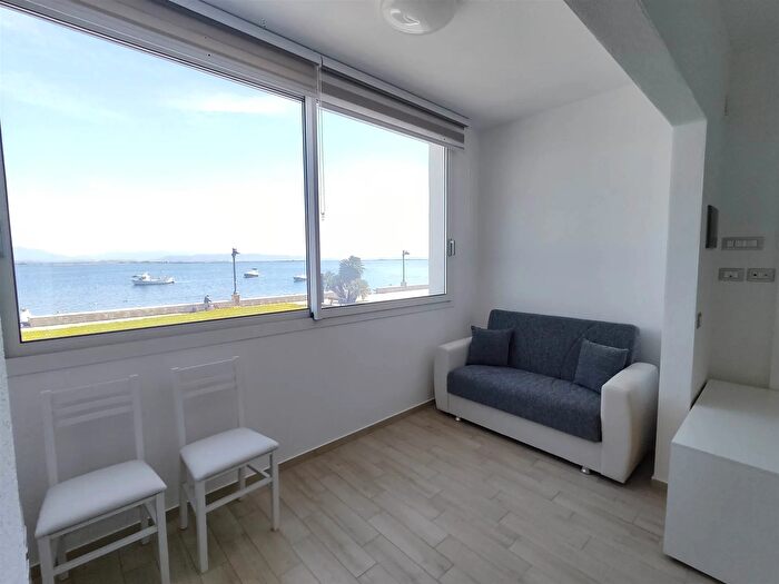 Appartamento trilocale in vendita in Via Lungomare Snc SantAntioco, SantAntioco