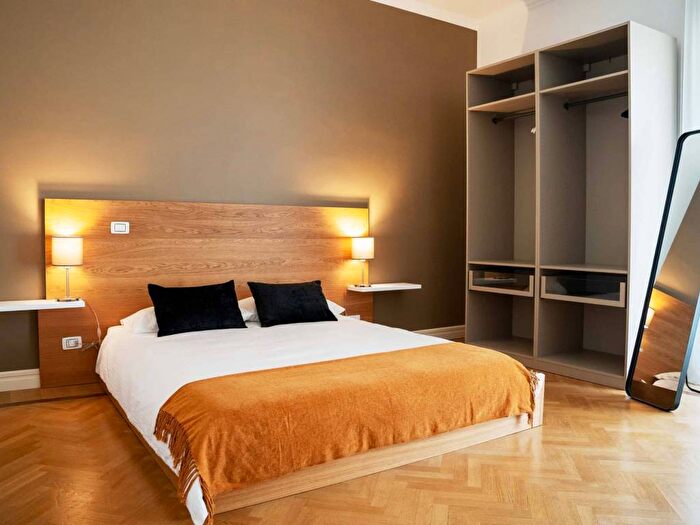 Appartamento trilocale in affitto in Via Giovanni Miani, San Saba Caracalla, Roma