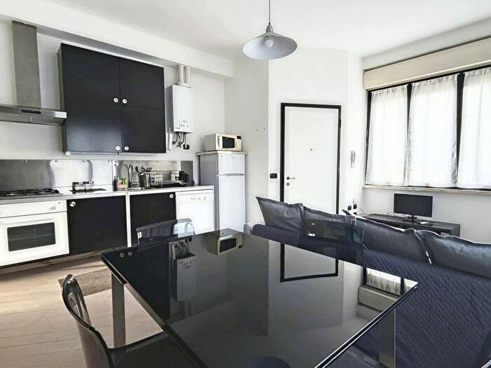 Appartamento bilocale in affitto in Via Ettore Ponti, Barona, Milano