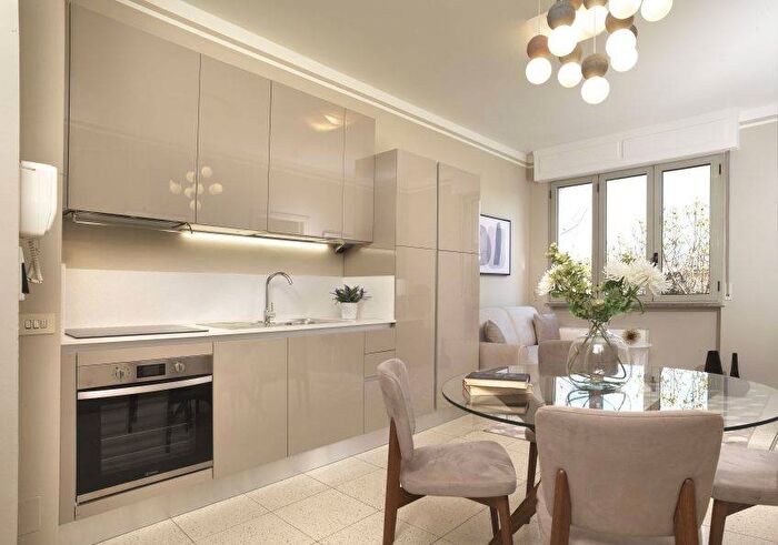 Appartamento bilocale in affitto in Piazza della Libertà, Libertà Savonarola, Firenze