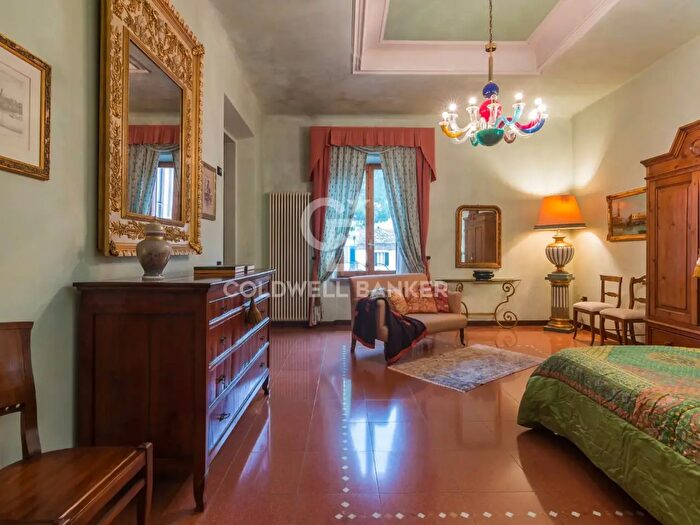 Appartamento trilocale in vendita in Piazza Filippini, Cattolica