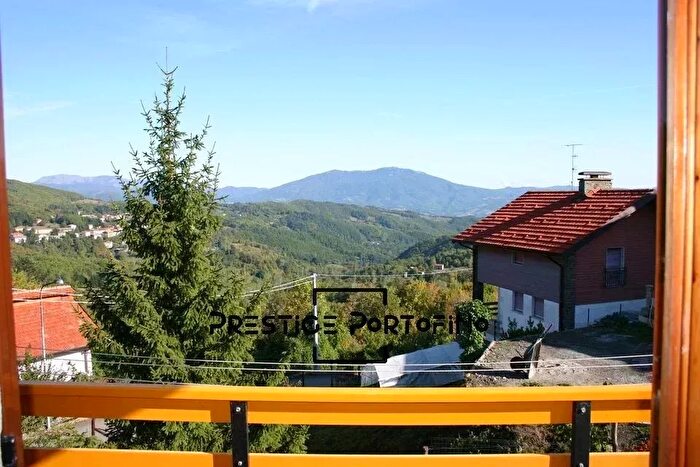 Appartamento con 6 locali in vendita in Tornolo