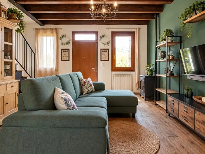 Casa quadrilocale in vendita in Via Alberazzi, Veronella
