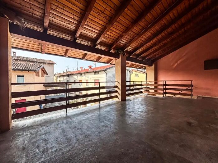 Appartamento trilocale in vendita in Via S Martino, Paderno Franciacorta