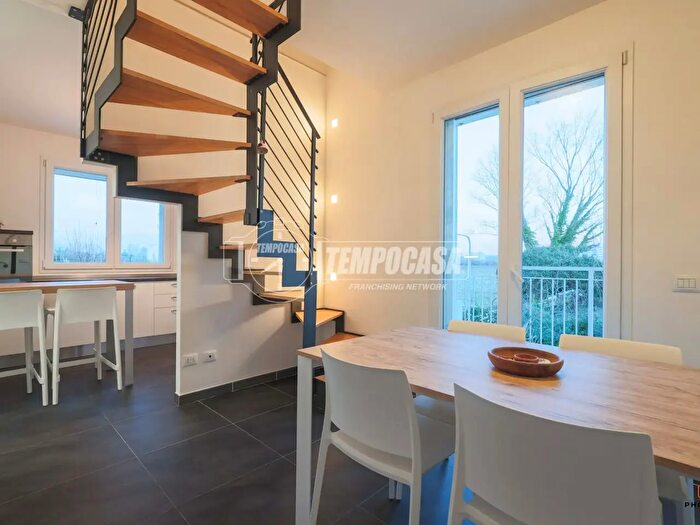 Appartamento quadrilocale in vendita in Via Fratelli Bandiera, Misano Adriatico