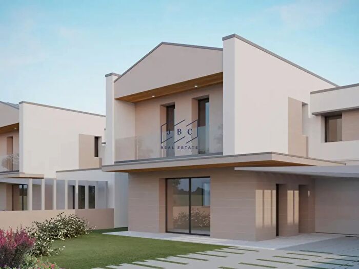 Casa quadrilocale in vendita in Via Gorgazzo, Oderzo