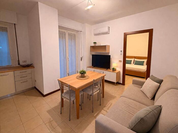 Appartamento bilocale in affitto in Viale Argonne, Argonne Corsica, Milano