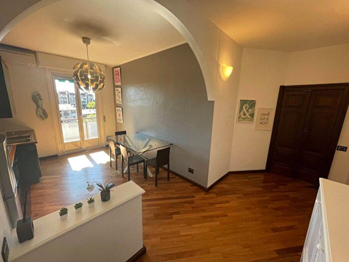 Appartamento trilocale in affitto in Via Don Carlo Gnocchi, San Siro, Milano