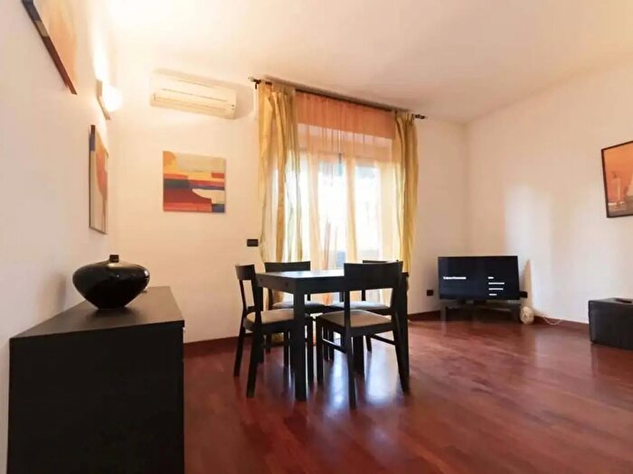 Appartamento monolocale in affitto in Via Ruggero Bonghi, Milano