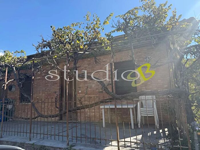 Casa trilocale in vendita in Via Vincenzo Rossi, Bordighera