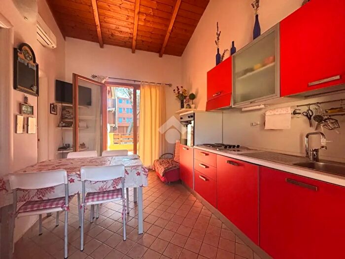 Appartamento trilocale in vendita in Viale delle Altee, Ravenna