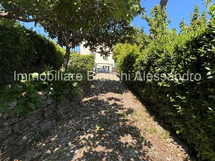 Appartamento trilocale in vendita in Via di Rosano, Bagno A Ripoli