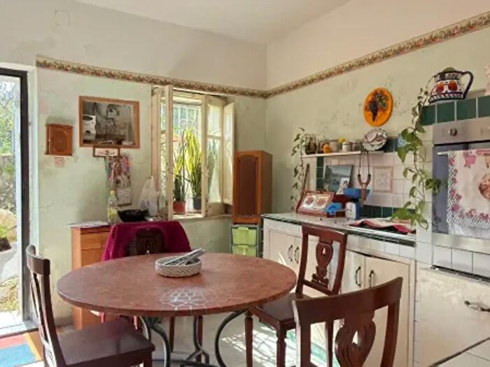 Casa con 6 locali in vendita in Via Francesco Amalfi, Pace Del Mela