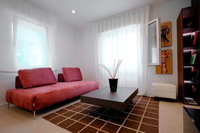 Appartamento quadrilocale in affitto in Viale Lanciano, Riccione