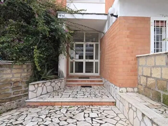 Appartamento trilocale in vendita in Via del Tridente, Anzio