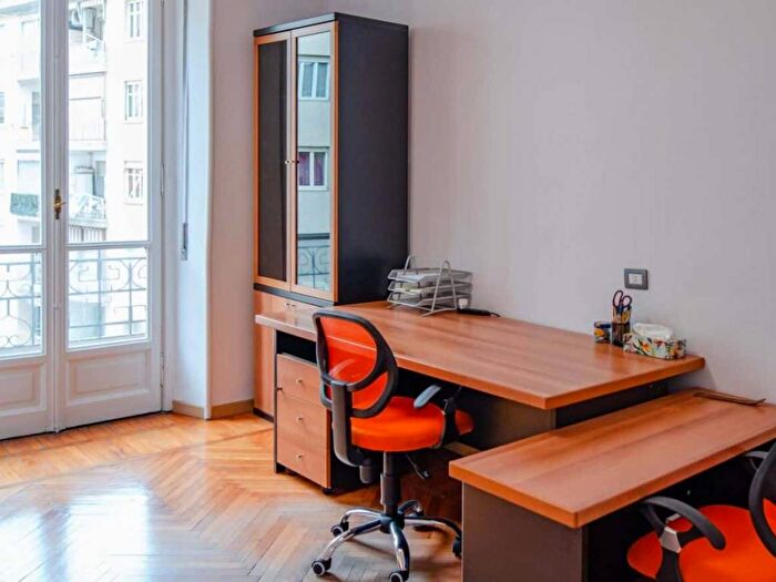 Appartamento trilocale in affitto in Via Bianzè, Campidoglio, Torino