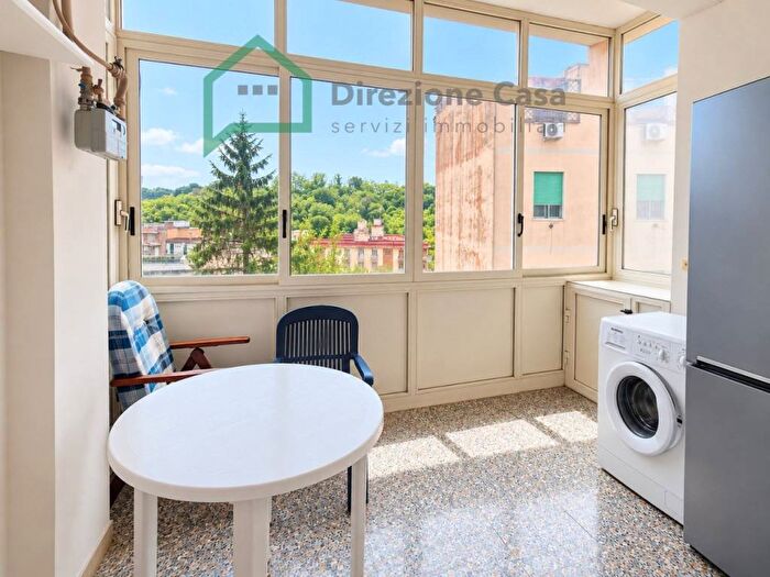 Appartamento trilocale in affitto in via ponti rossi, Ponti Rossi, Napoli