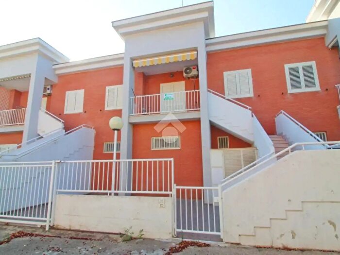 Casa bilocale in vendita in Via delle Gardenie, Campomarino