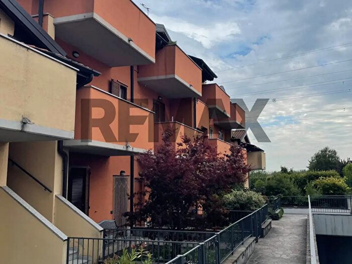 Appartamento bilocale in vendita in Via Luigi Einaudi, Filago